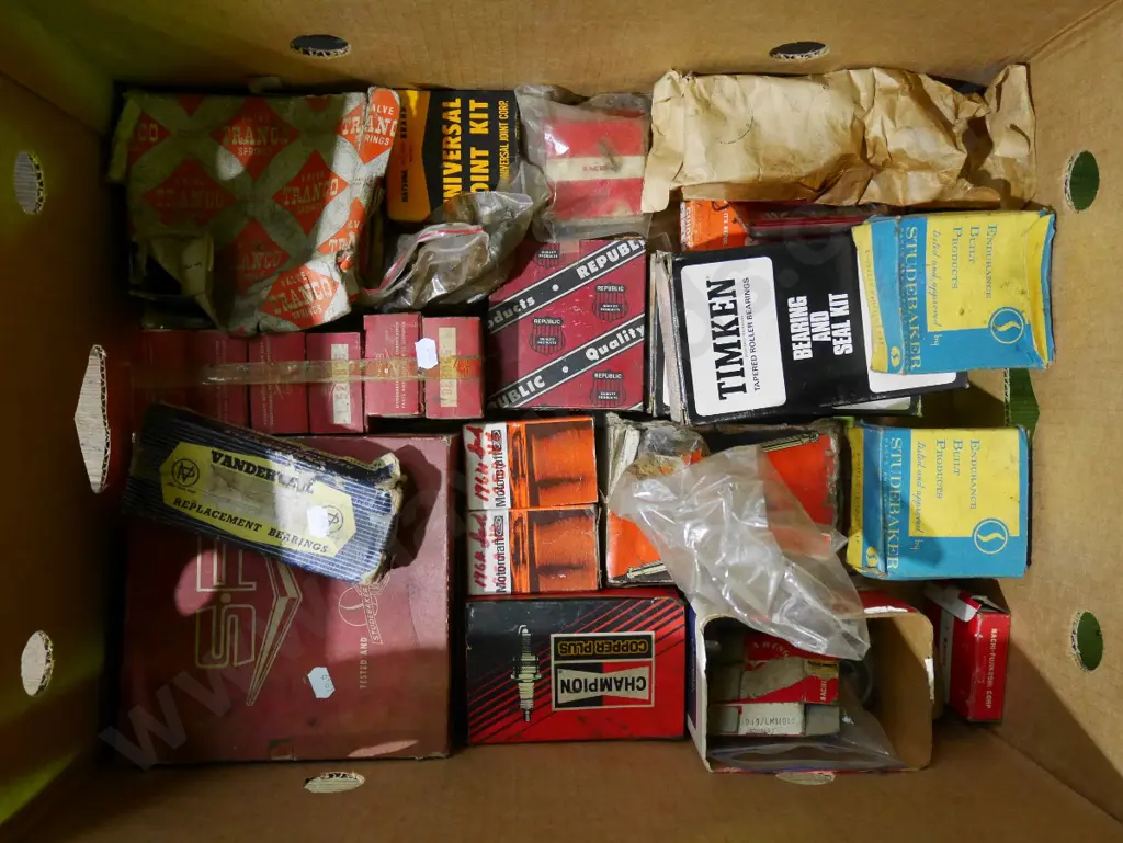 box; automotive allsorts; pistons, bearings, spark plugs etc Image 1++
