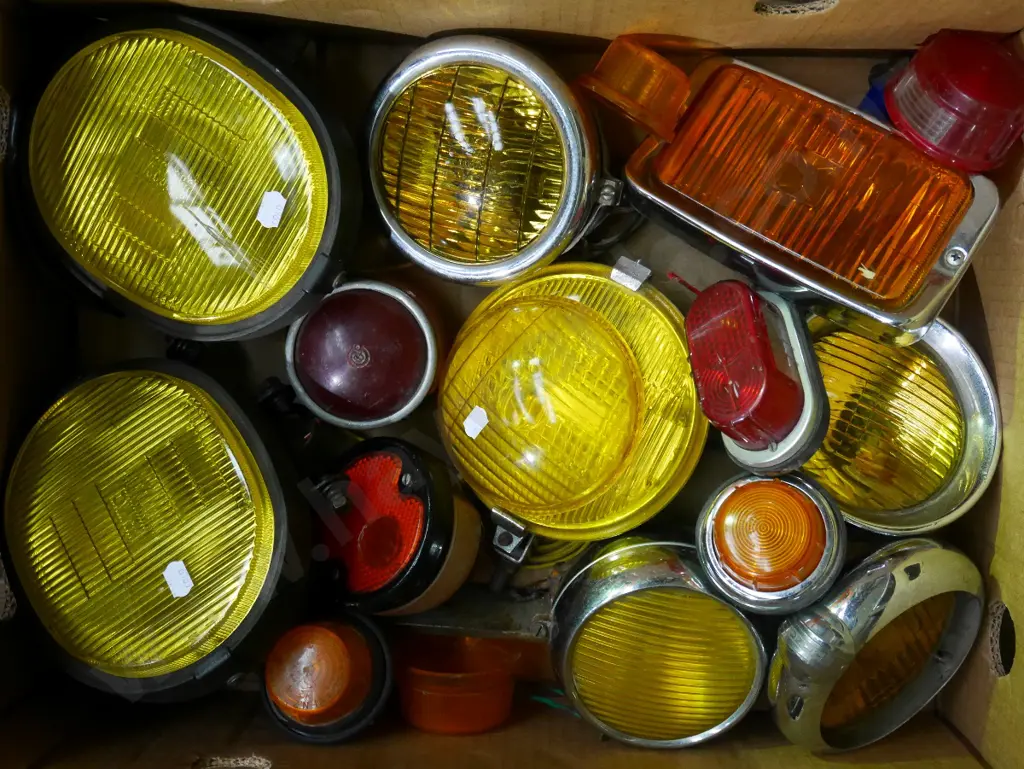box of automotive coloured head lights Image 1++