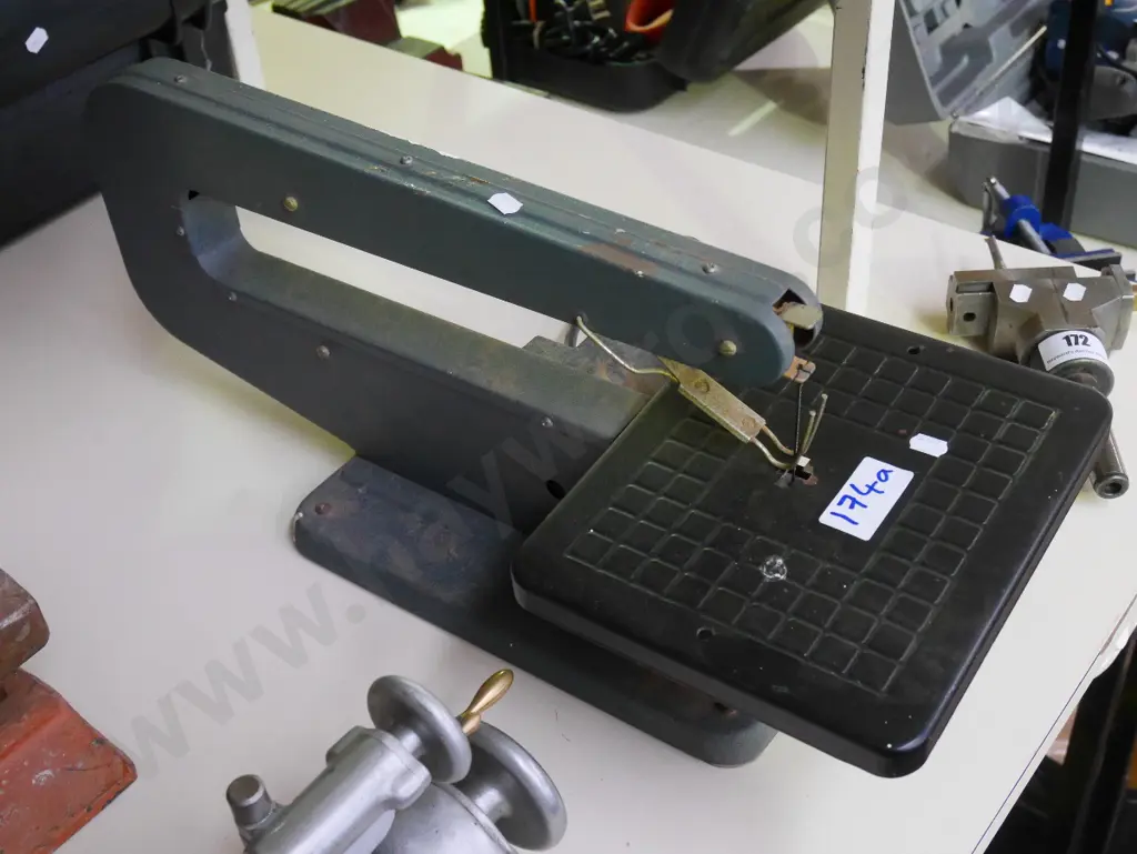 scroll saw Image 1++