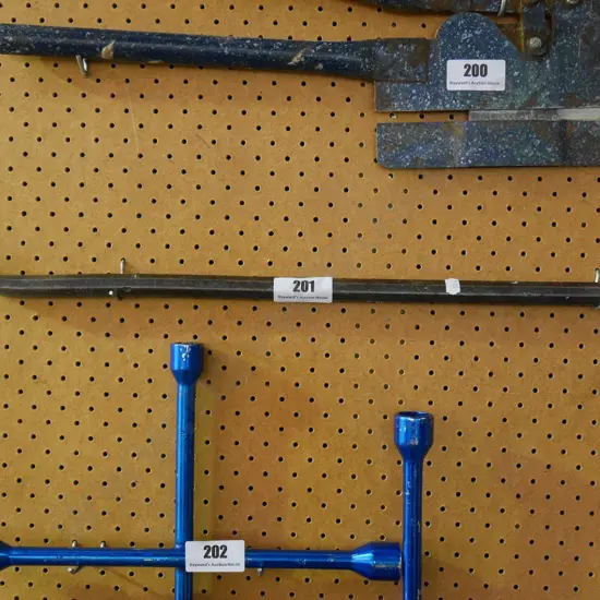 small wrecking bar