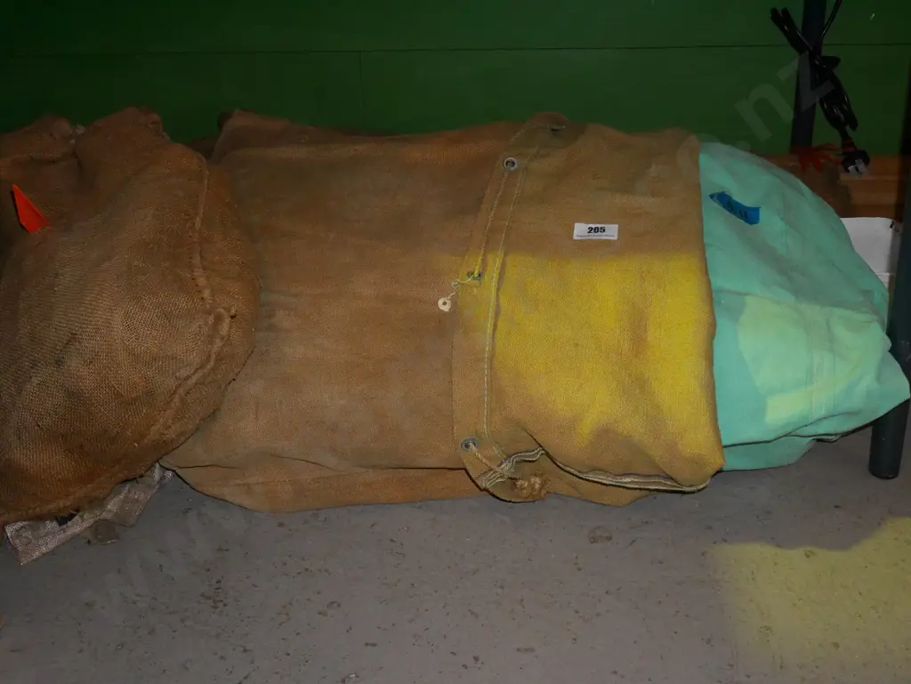 large canvas Scout tent with poles, pegs etc Image 1++