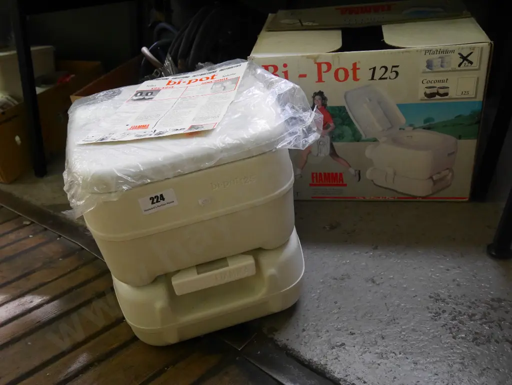 Bio-pot portable toilet Image 1++