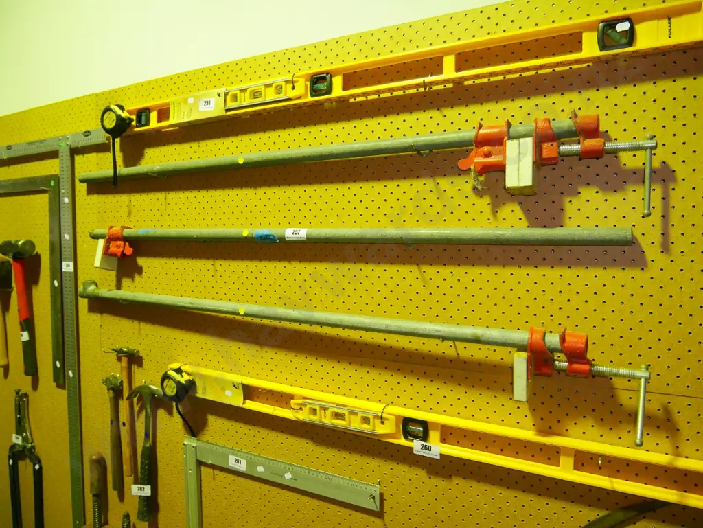 3x pipe clamps  - yellow dots Image 1++