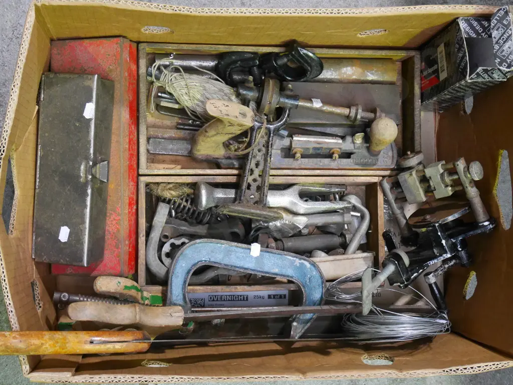 box; G clamps, saws, wire, socket sets etc Image 1++