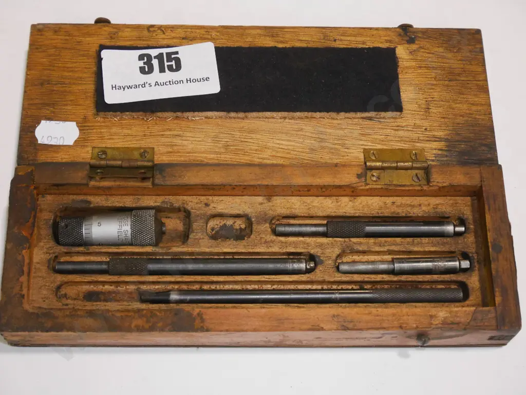 wood cased inside-outside micrometer Image 1++