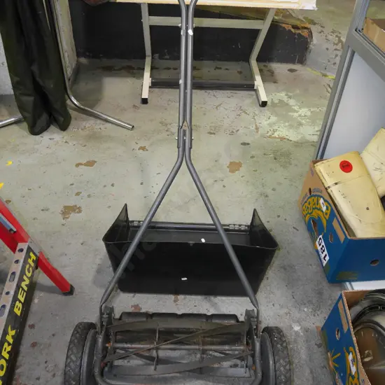 Flymo push mower
