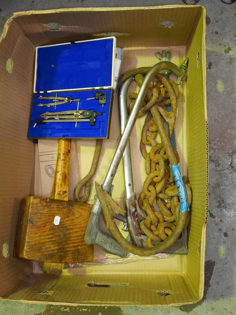 box; large fishing hook, ball peen hammer, drawing set etc Image 1++