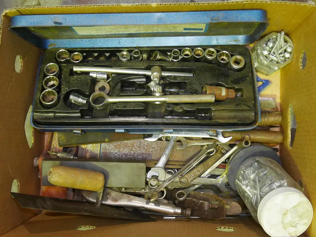 box; open end ring spanners, part socket set etc Image 1++