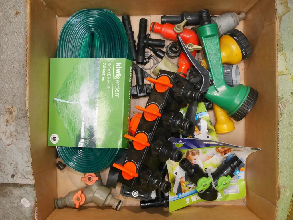 box; garden hose attachments, soaker hose etc Image 1++