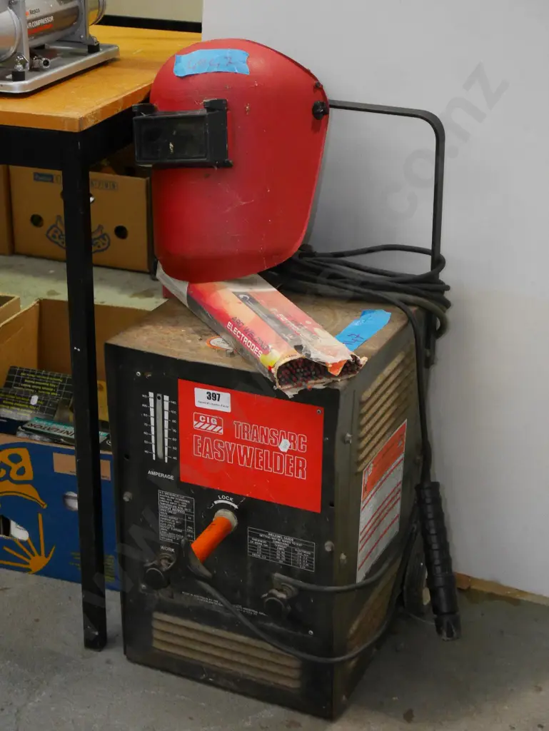arc welder, welders mask, electrodes Image 1++