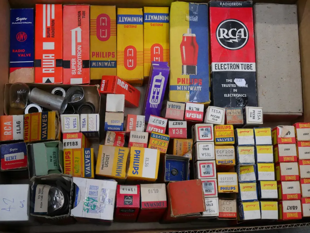 box of radio valves Image 1++