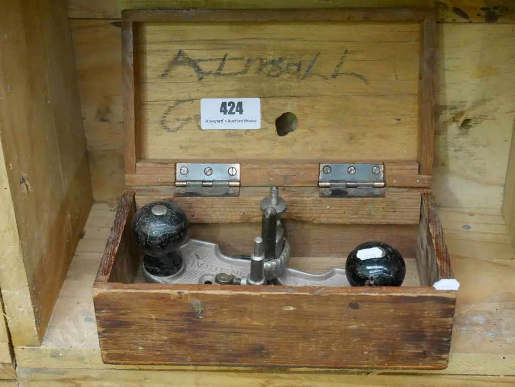 Stanley No. 71 router plane Image 1++