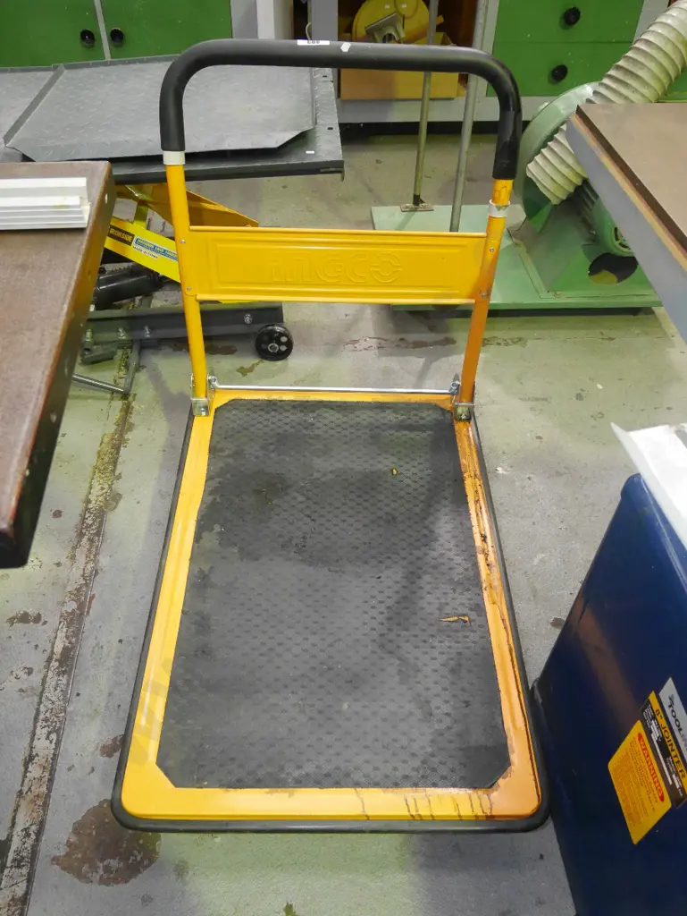 Inc-co trolley Image 1++