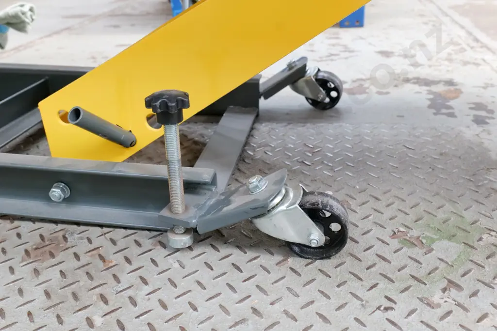 heavy duty Ironside workshop motorcycle lift on casters - 2 bent casters, need straightening L-2200 W-670 Image 1++