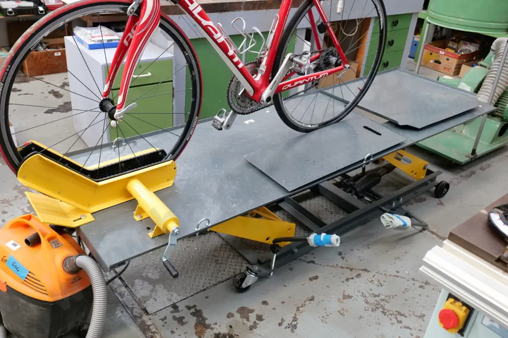 heavy duty Ironside workshop motorcycle lift on casters - 2 bent casters, need straightening L-2200 W-670 Image 1++