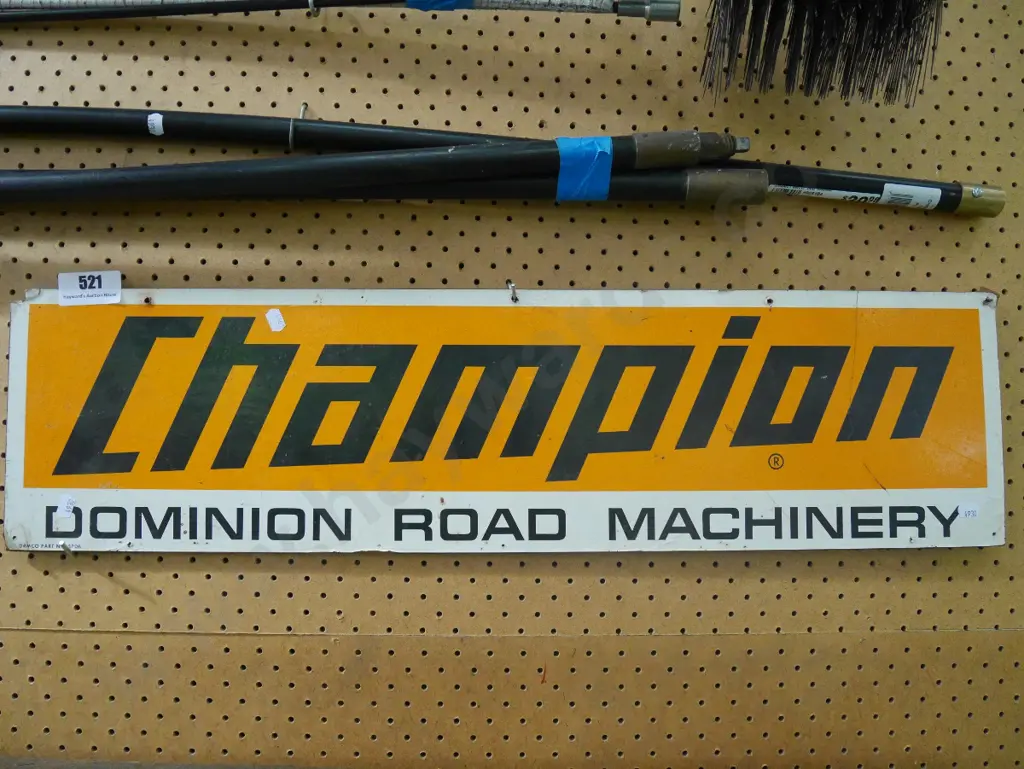 Champion machinery sign Image 1++
