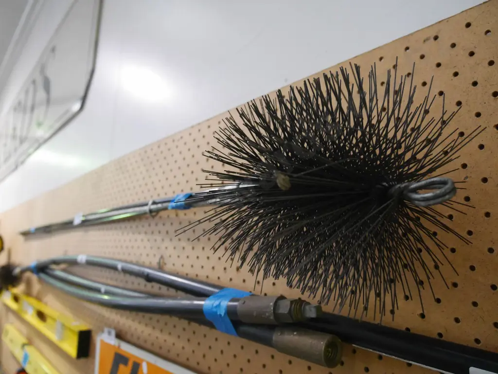 chimney brush - 2 additional extensions Image 1++