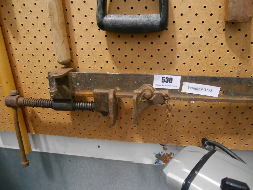 sash clamp Image 1++