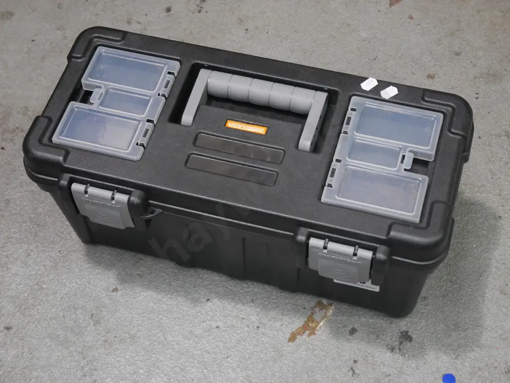 plastic tool box Image 1++