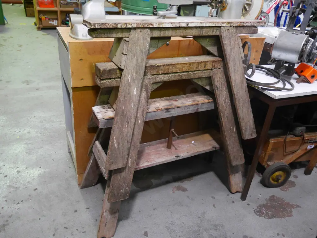 3 wooden saw horses Image 1++