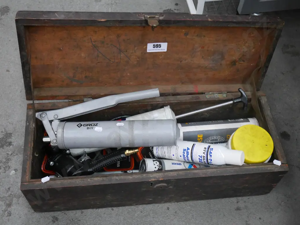 grease guns etc Image 1++