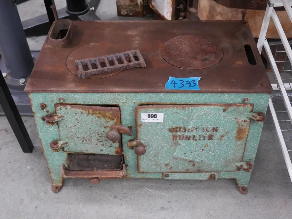 Champion Runlit hut stove - parts only Image 1++