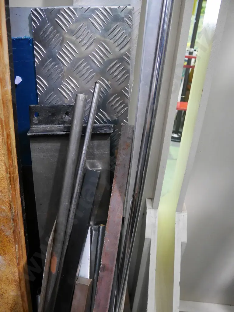 various pieces of scrap metal Image 1++