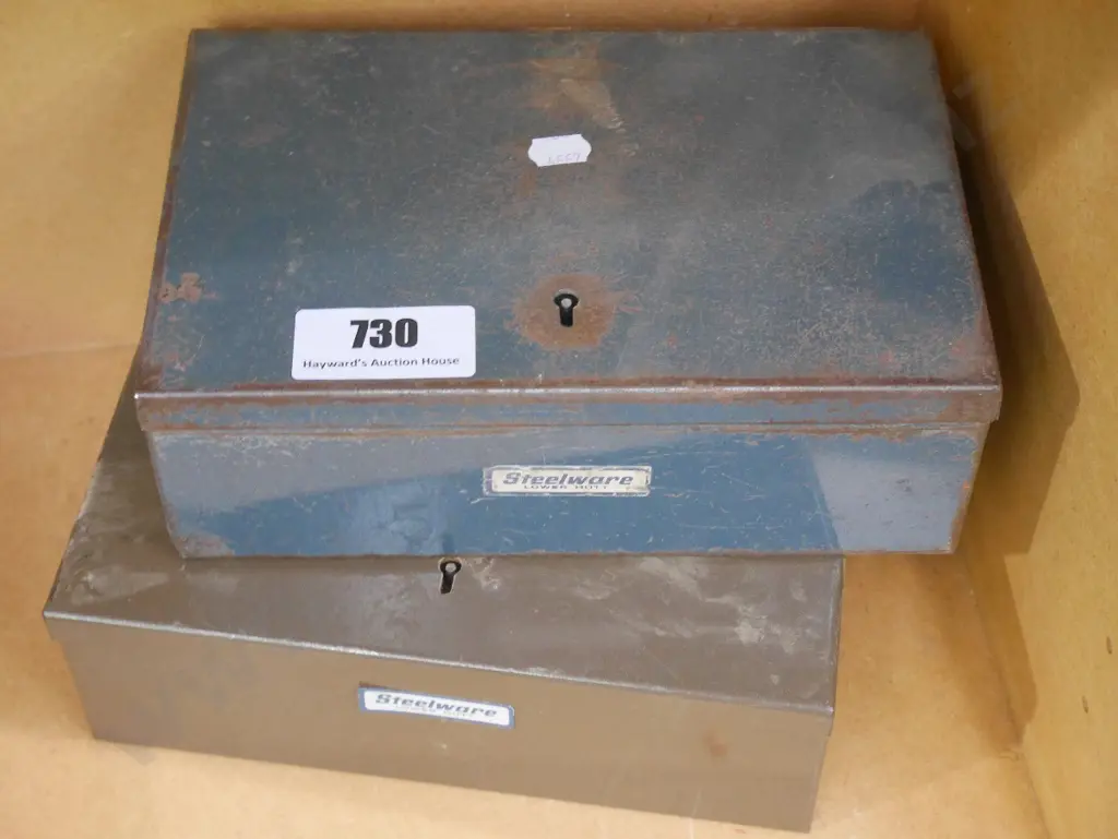 2 cash boxes Image 1++