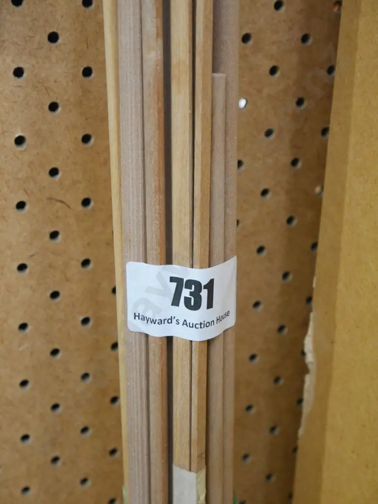 various dowelling rods Image 1++