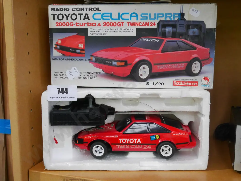 radio controlled Toyota Celica Supra model  Image 1++