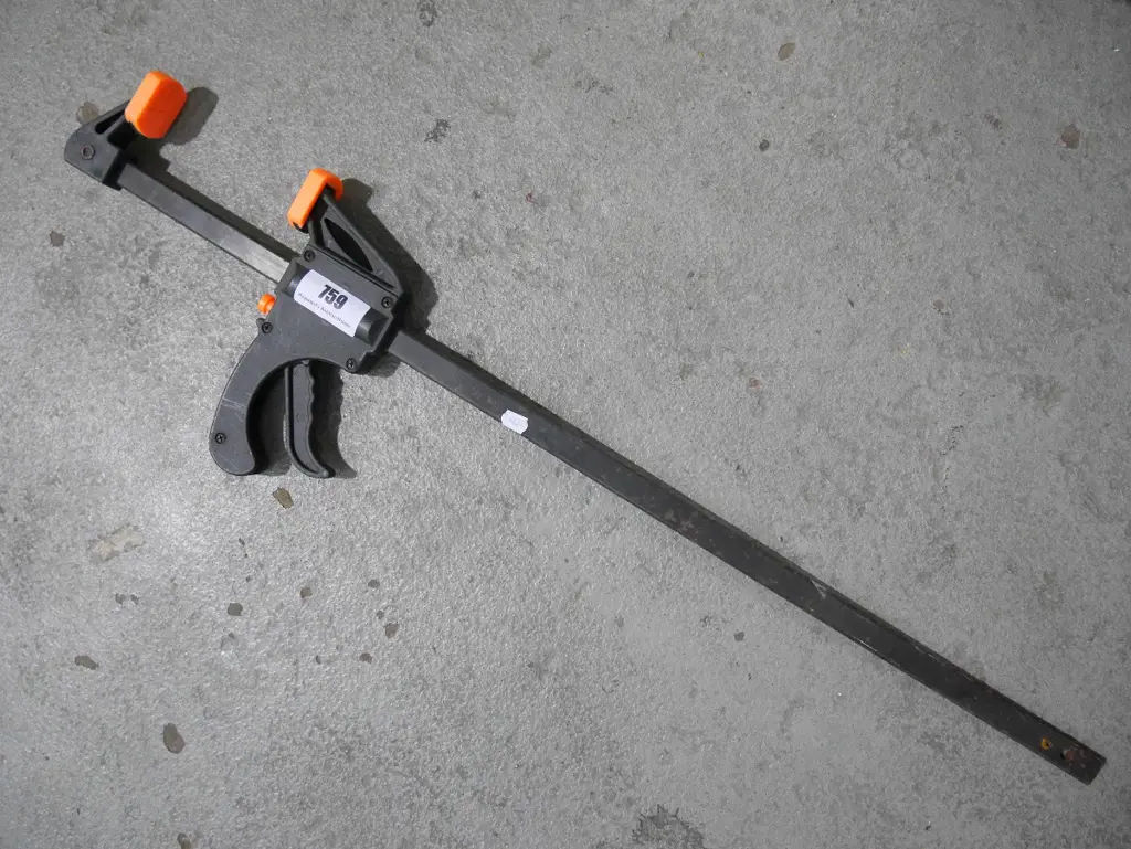 quick release clamp Image 1++
