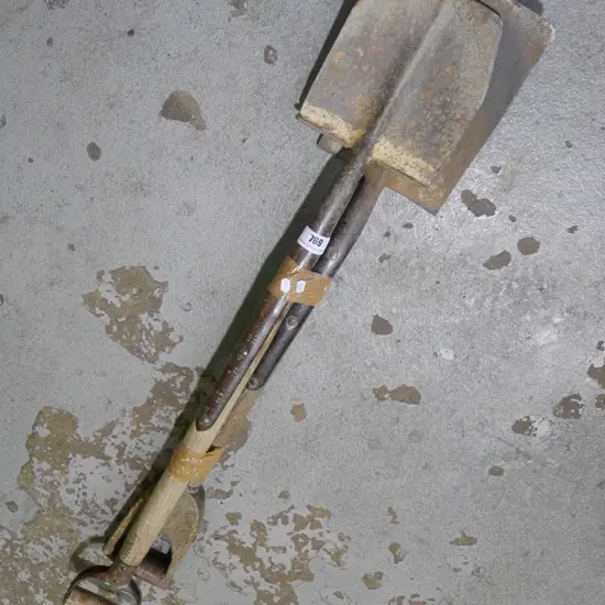 2 vintage spades