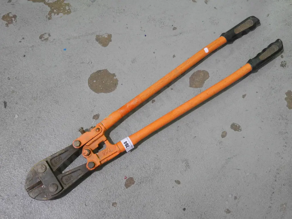 800mm bolt cutters Image 1++