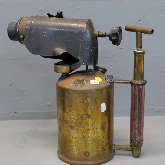 brass gas blow lamp / torch marked B.A. Hjorth & Primus, Made in Sweden H290