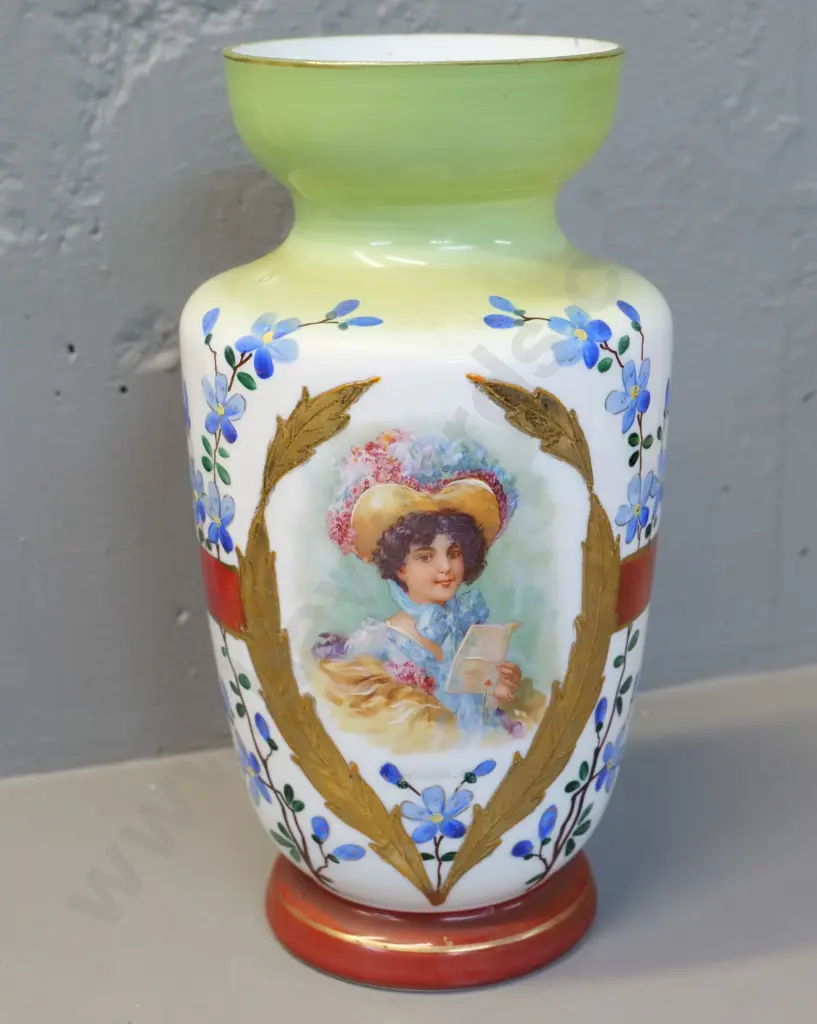 Victorian large hand-painted & gilt milk glass vase H300 D160 Image 1++