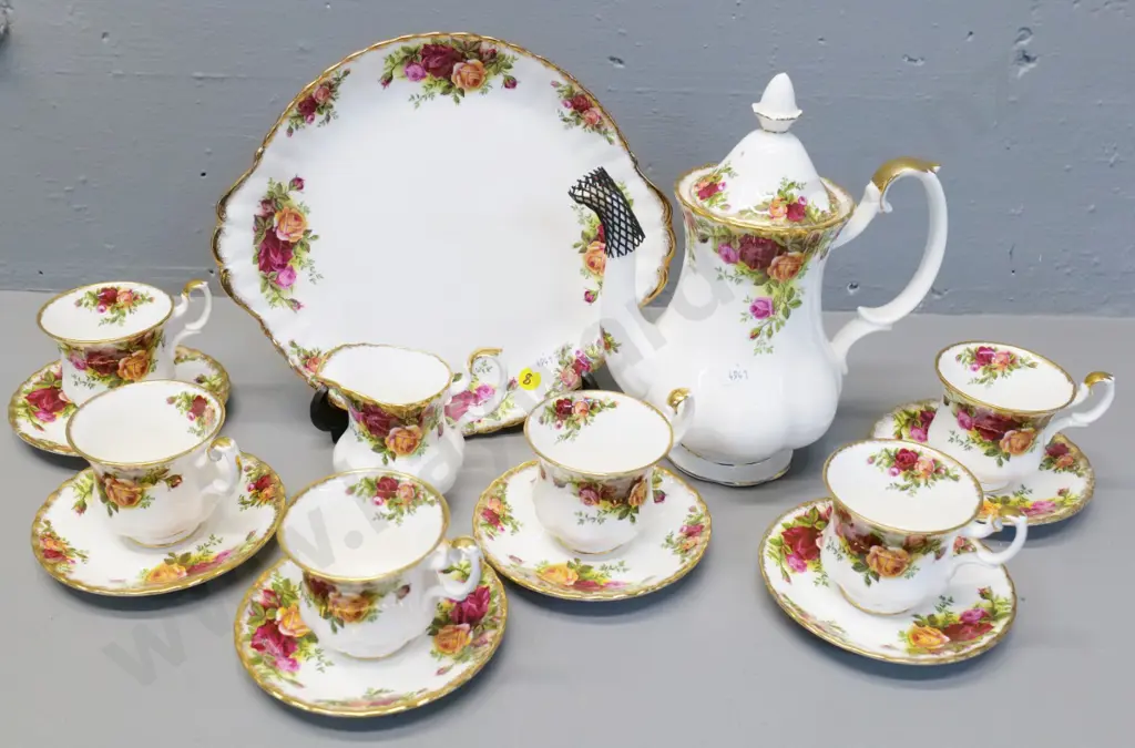 Royal Albert Old Country Roses coffee set - no sugar bowl Image 1++