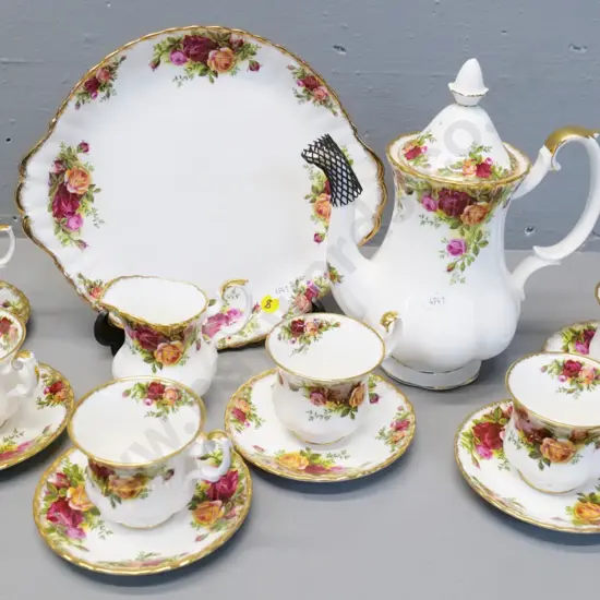 Royal Albert Old Country Roses coffee set - no sugar bowl