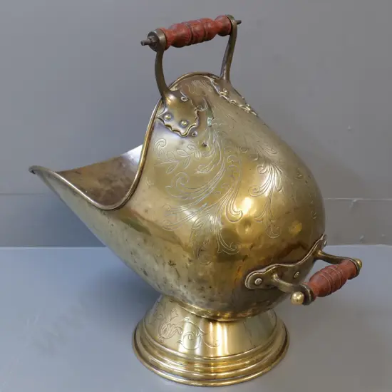 vintage brass coal scuttle with etched patterns, wood handles H460 W510