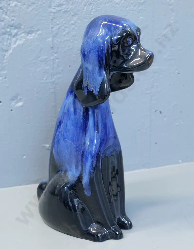 Blue Mountain pottery dog figure in midnight blue glaze H-340 L-200 Image 1++