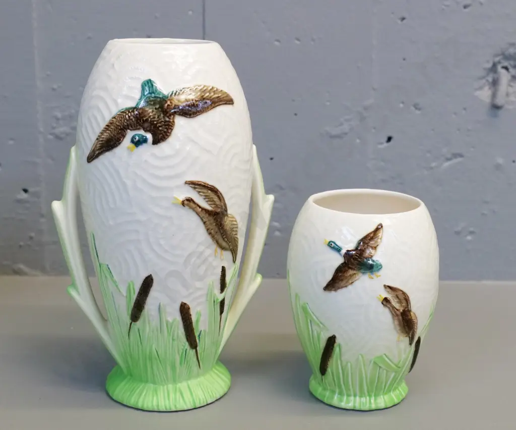 2 Sylvac wild duck pattern vases - No. 1867 H-240 and 1856? hard to make out Image 1++