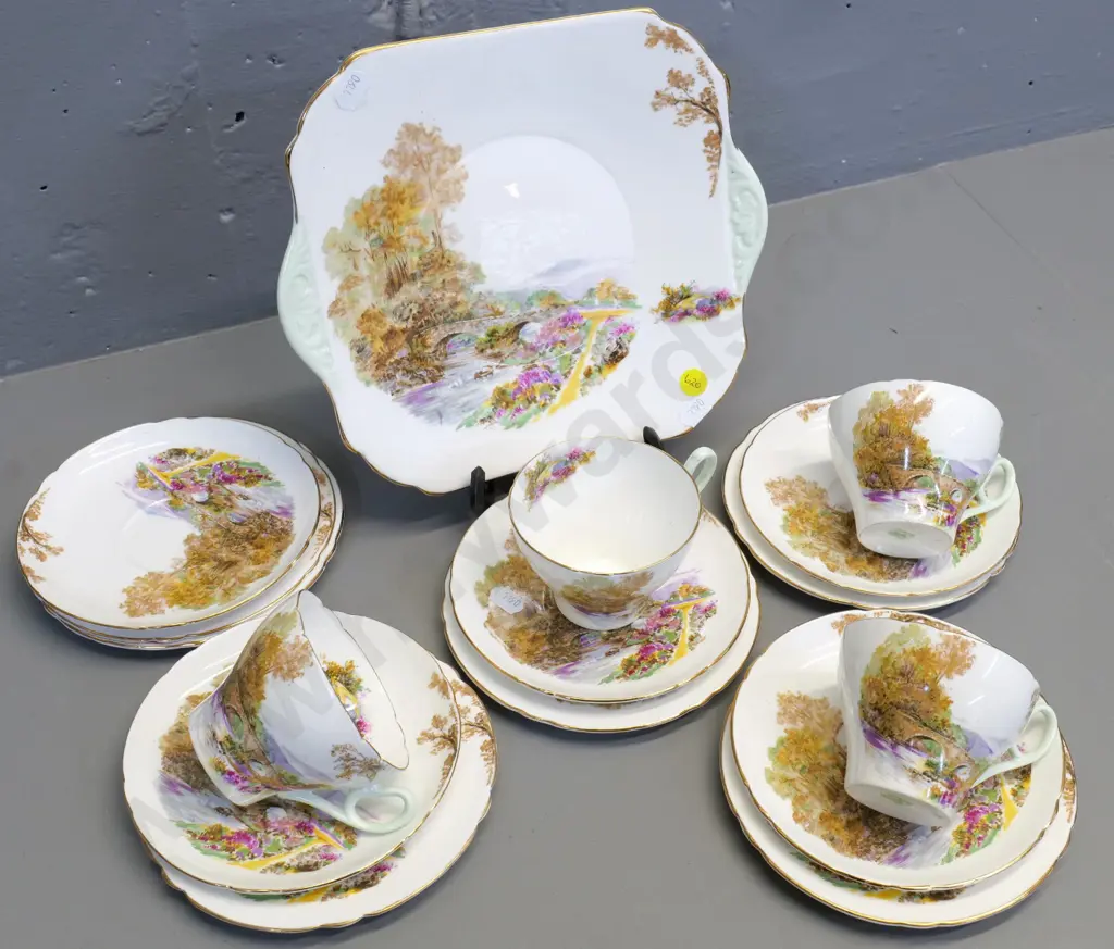 Shelley heather pattern part tea set - 4 trios, cake plate, 2 extra side plates & 1 saucer Image 1++