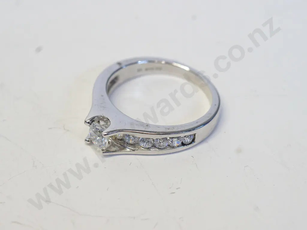 silver cz dress ring stamped 925 Image 1++