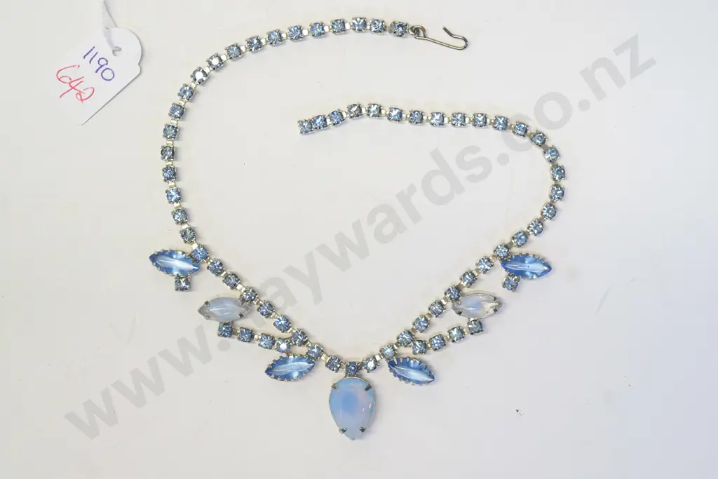 blue crystal costume necklace Image 1++