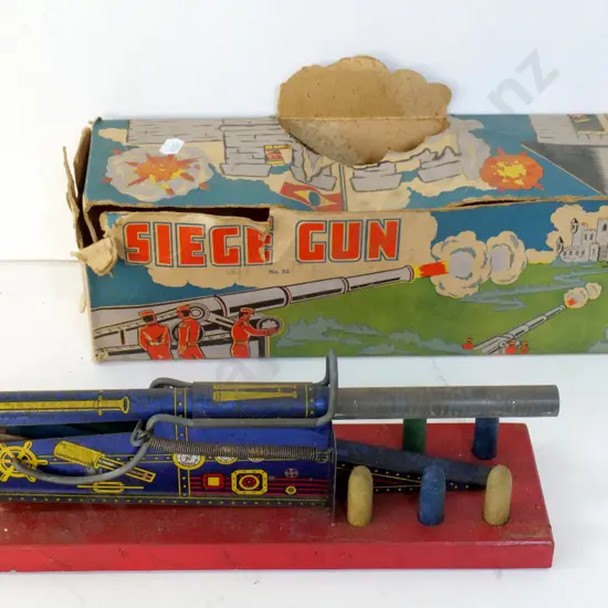 vintage tin toy articulated Siege Gun No 83 - box in poor condition, missing one wooden 'shell'