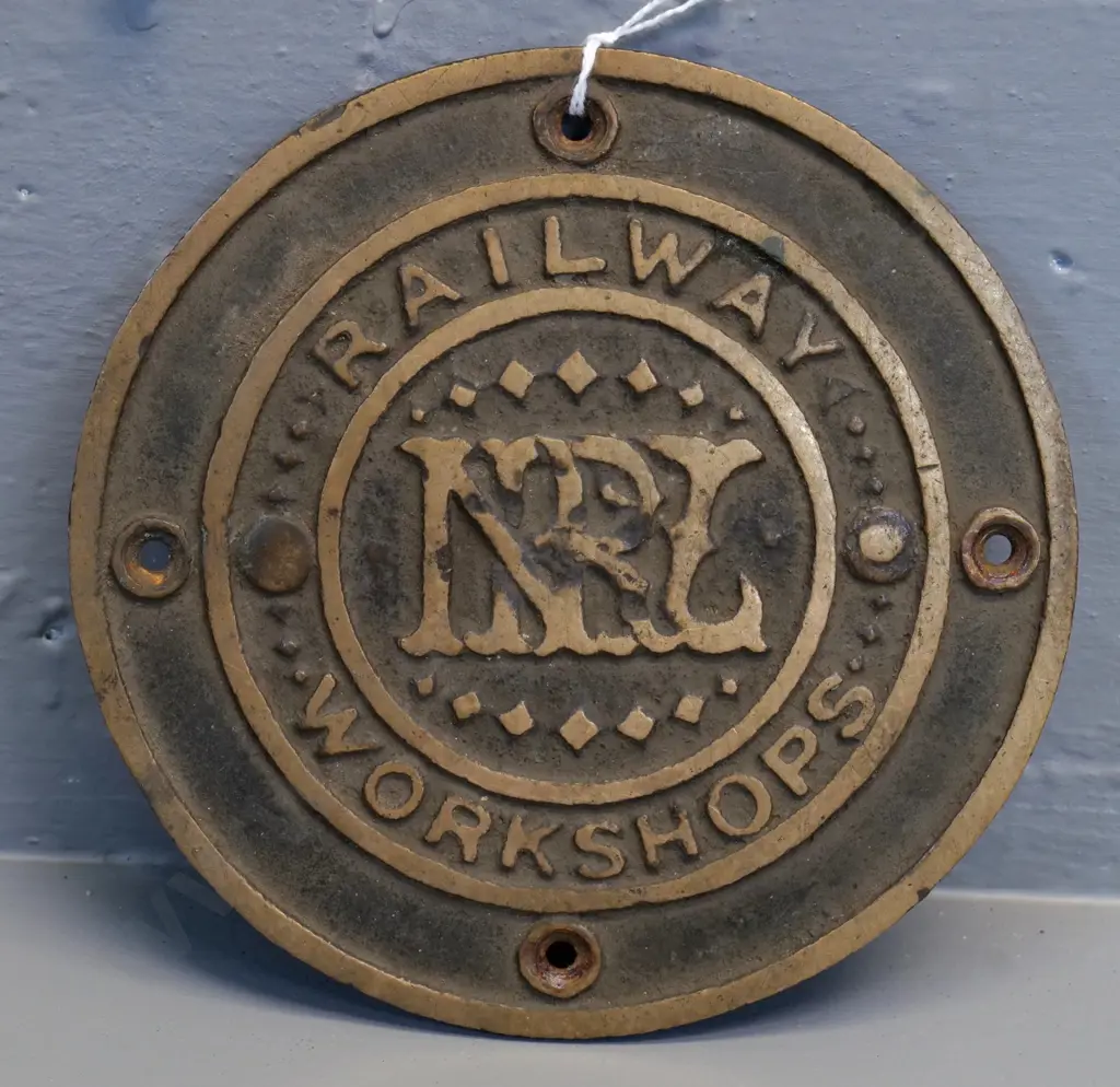 cast brass Railway Workshops NZR carriage king bolt cover plate - diameter 165 Image 1++