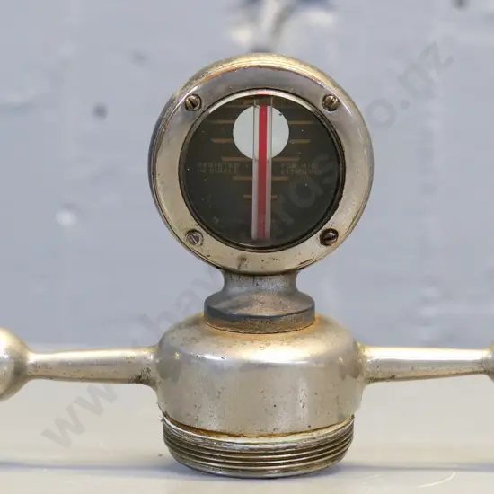 vintage Boyce MotoMeter automotive temperature gauge H-115 W-160