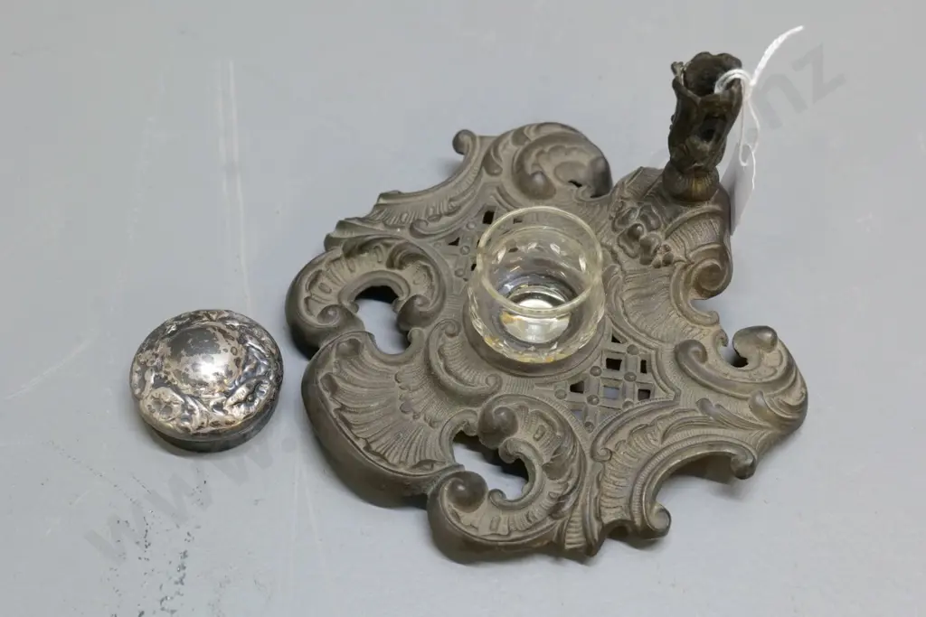 spelter inkstand with glass inkwell and non-original silver top marked 800 - some damage to pen holder H100 W150 Image 1++