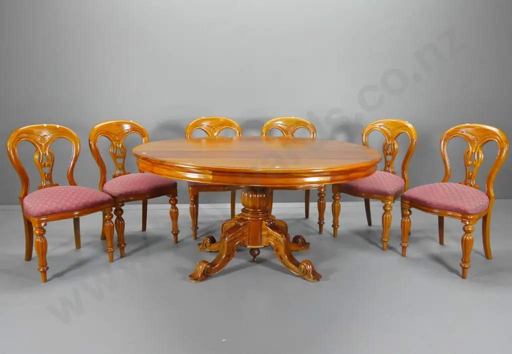 Victorian mahogany dining suite - large round table on carved column base, 6 carved splat back chairs H770 D1500 Image 1++