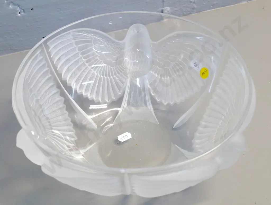 Lalique style clear and frosted bird pattern glass bowl H-120 Diameter 260 Image 1++