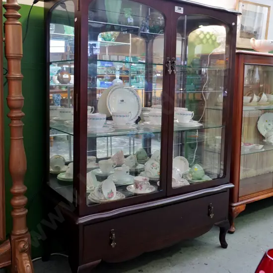 reproduction solid mahogany china cabinet w/2 doors, glazed sides, mirrored back, 2 adjustable shelves H1250 W920 D420